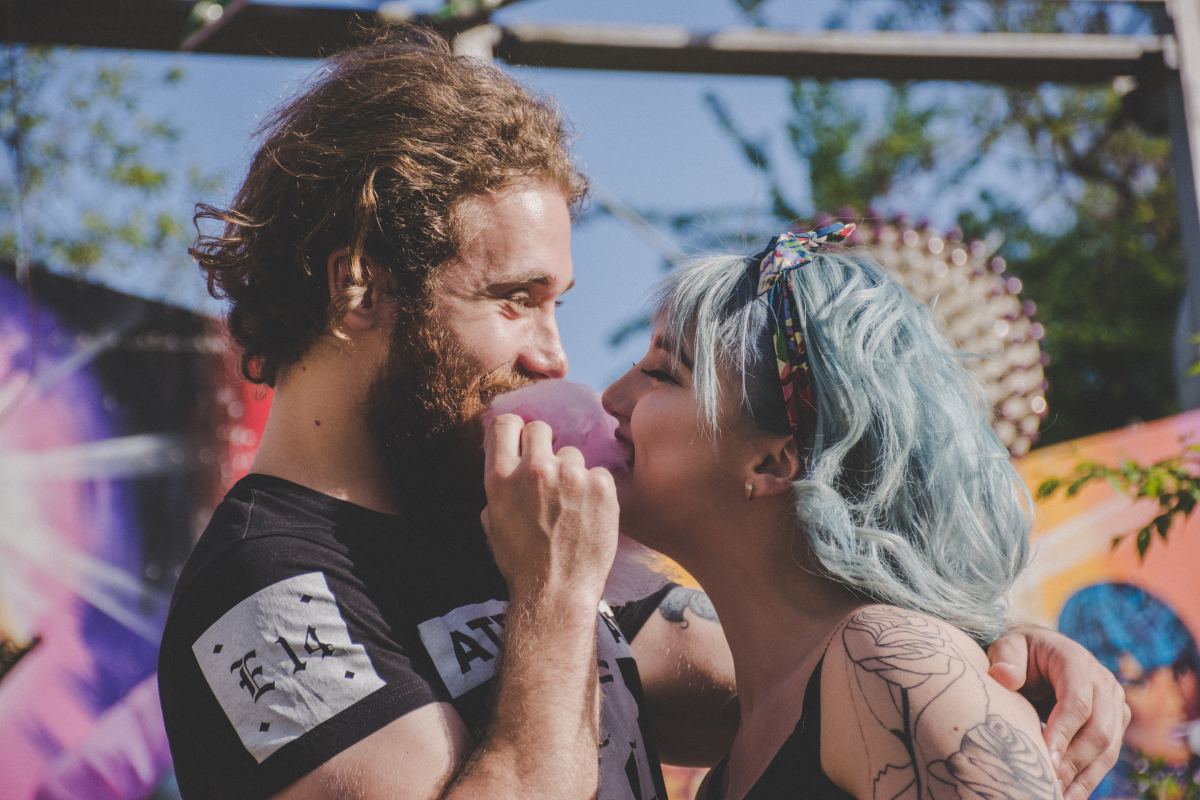 How Do I Know If My Friend is in Love With Me? 2022